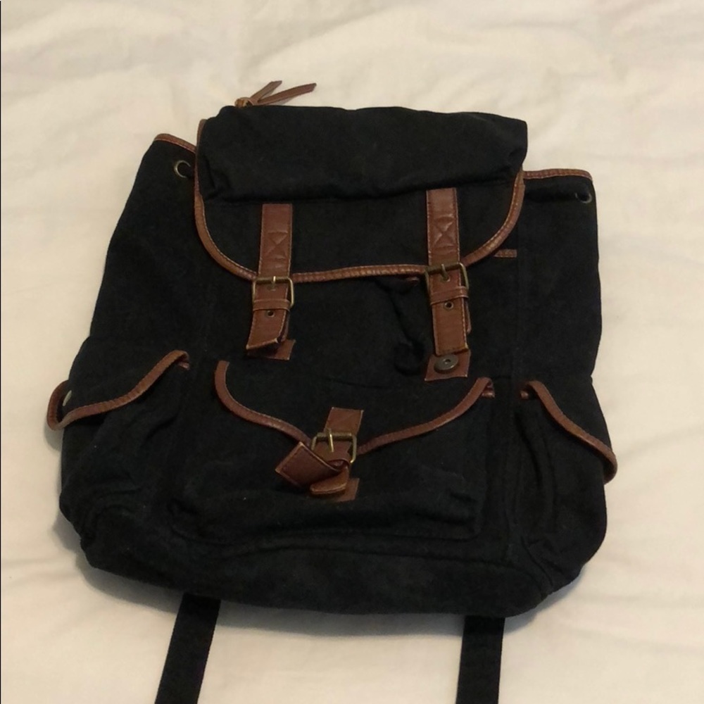 Ecoté Black Backpack